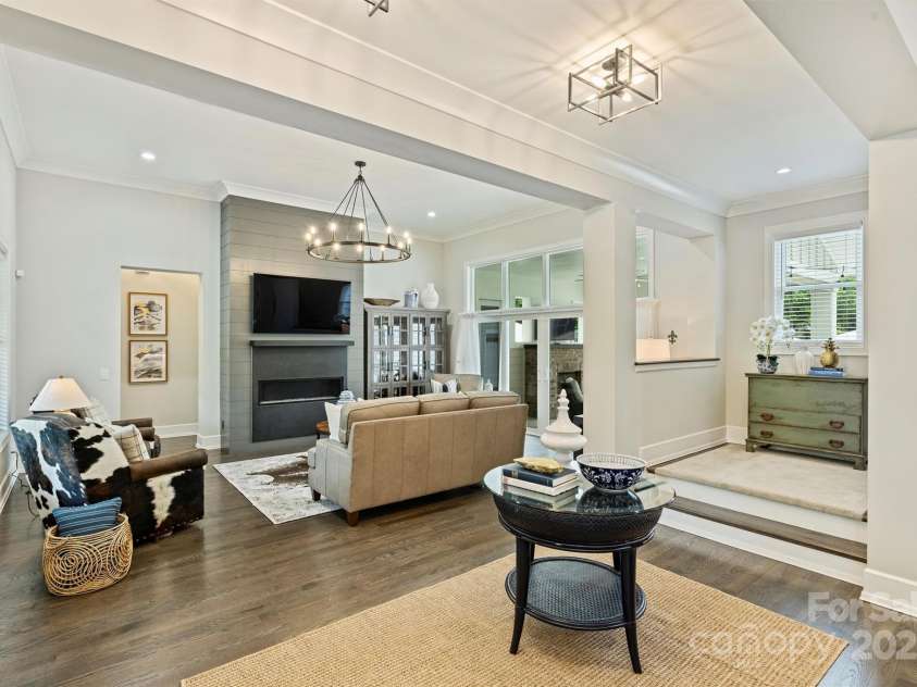 106 Thunder Hill Road, Mooresville, NC 28117.  MLS# CAR4253787, YatesRealty ID 12287. 