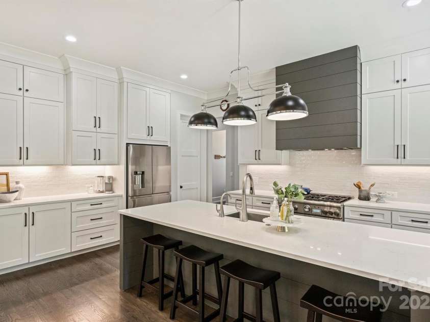 106 Thunder Hill Road, Mooresville, NC 28117.  MLS# CAR4253787, YatesRealty ID 12287. 