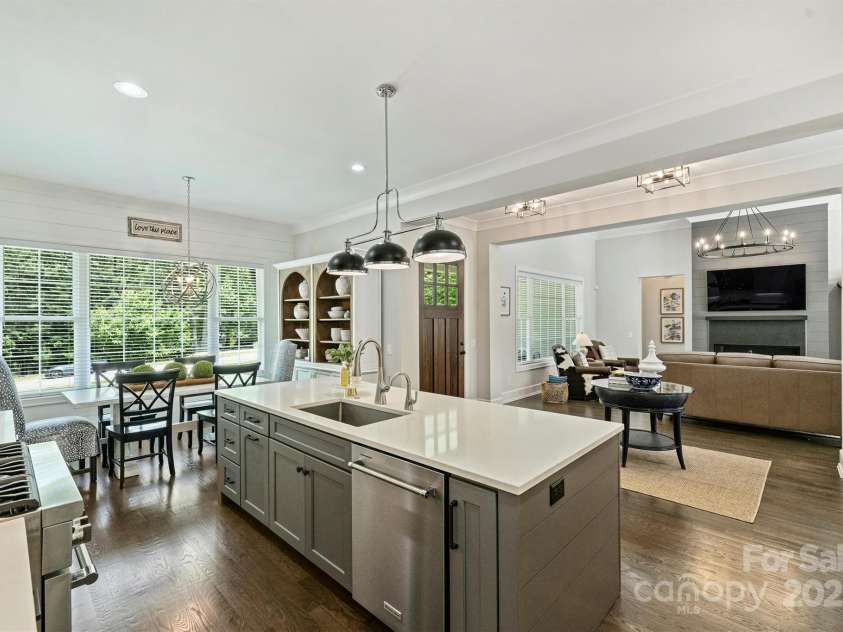 106 Thunder Hill Road, Mooresville, NC 28117.  MLS# CAR4253787, YatesRealty ID 12287. 