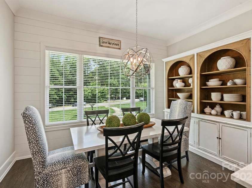 106 Thunder Hill Road, Mooresville, NC 28117.  MLS# CAR4253787, YatesRealty ID 12287. 