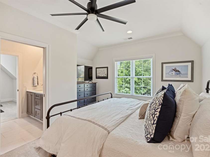 106 Thunder Hill Road, Mooresville, NC 28117.  MLS# CAR4253787, YatesRealty ID 12287. 