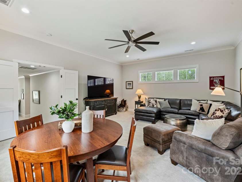 106 Thunder Hill Road, Mooresville, NC 28117.  MLS# CAR4253787, YatesRealty ID 12287. 