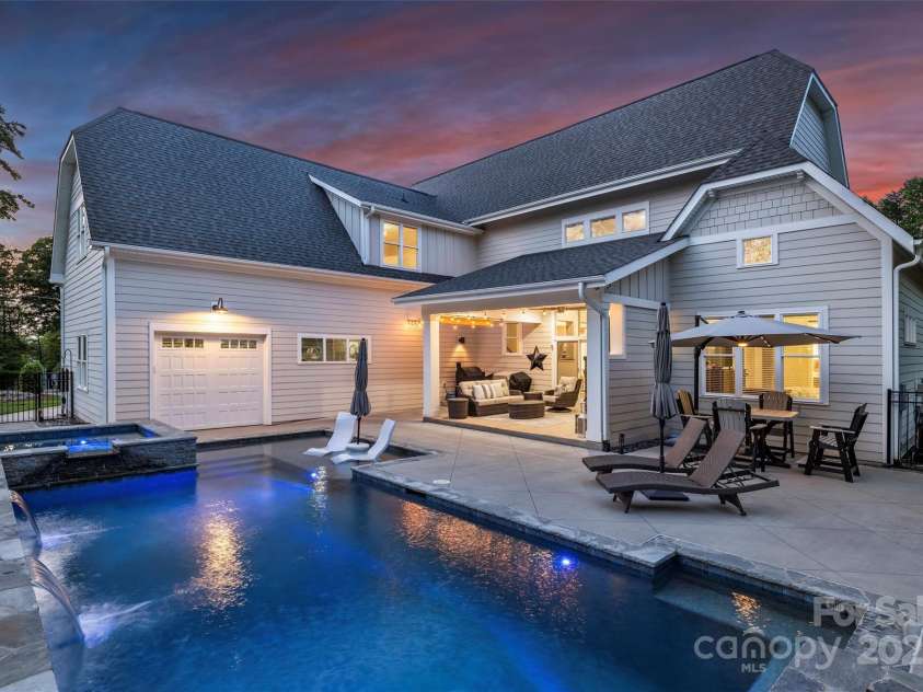 106 Thunder Hill Road, Mooresville, NC 28117.  MLS# CAR4253787, YatesRealty ID 12287. 