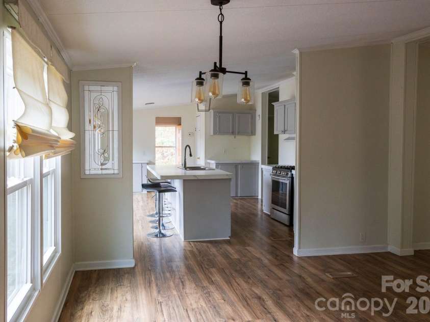 10 Savannah Circle, Leicester, NC 28748.  MLS# CAR4357937, YatesRealty ID 12288. 