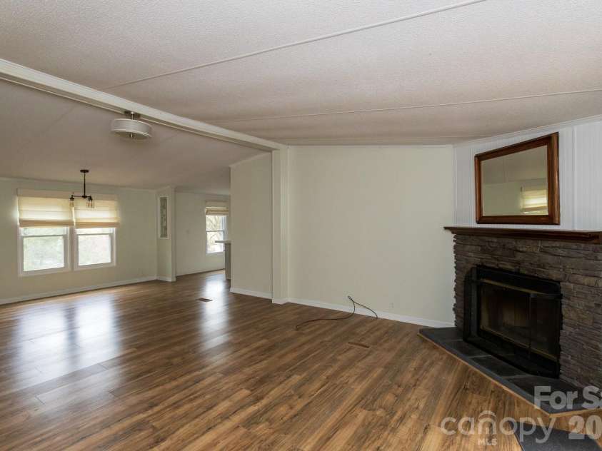 10 Savannah Circle, Leicester, NC 28748.  MLS# CAR4357937, YatesRealty ID 12288. 
