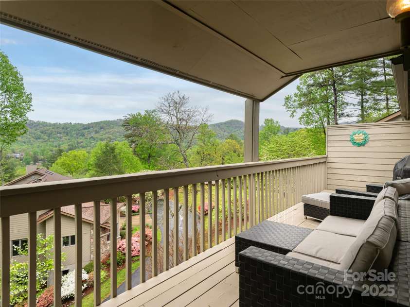 1901 Timber Trail, Asheville, NC 28804.  MLS# CAR4252207, YatesRealty ID 12288. Spacious deck with room for large scale outdoor furnishings. Open area for sunning