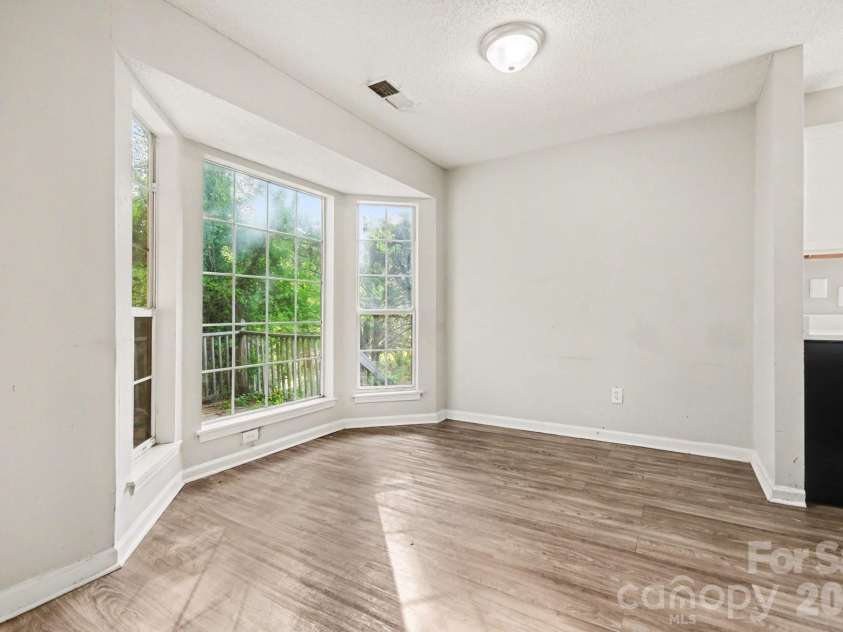 10418 Brawley Lane, Charlotte, NC 28215.  MLS# CAR4367134, YatesRealty ID 12289. 