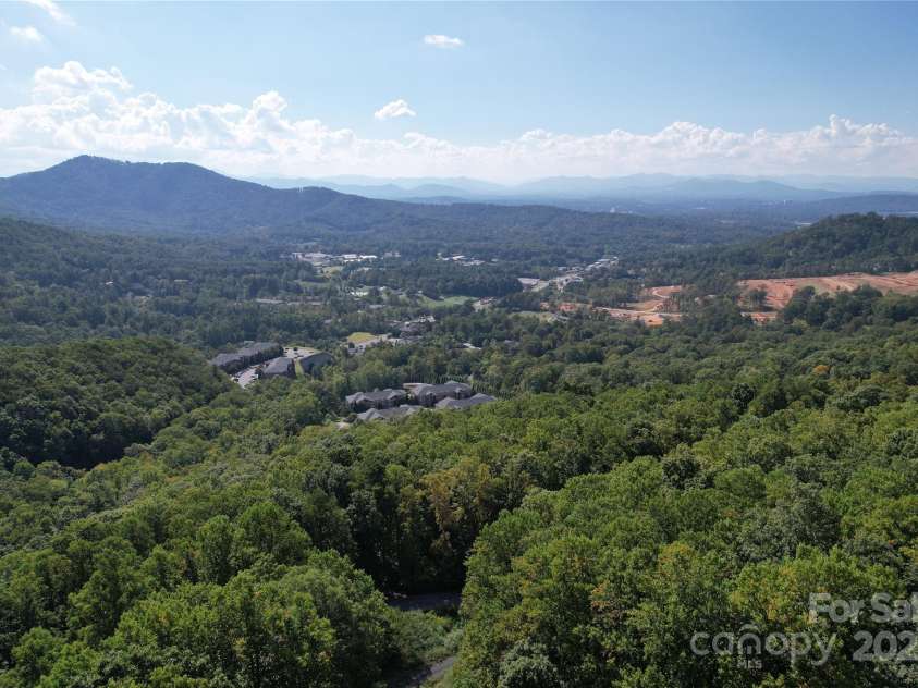 125 Winding Ridge Road, Fairview, NC 28730.  MLS# CAR4305059, YatesRealty ID 1229. 