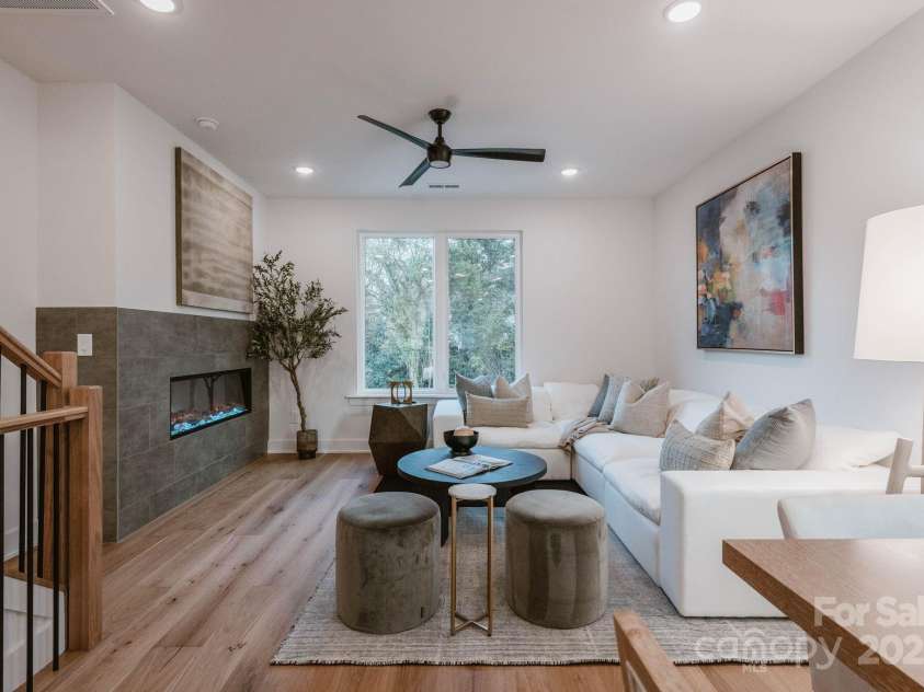 162 Mattoon Street, Charlotte, NC 28216.  MLS# CAR4196455, YatesRealty ID 12291. 