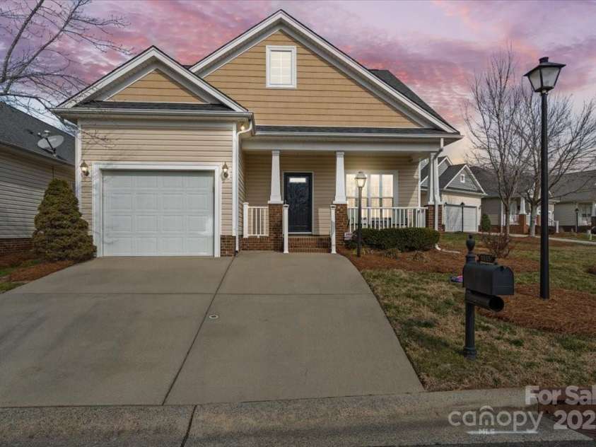 1005 Jody Drive, Matthews, NC 28104.  MLS# CAR4216529, YatesRealty ID 12292. Twilight photo