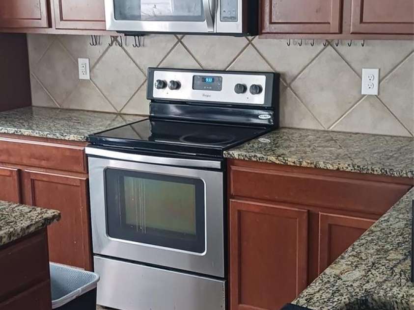 104 Lexi Mason Court, Mount Holly, NC 28120.  MLS# CAR4355179, YatesRealty ID 12292. Kitchen