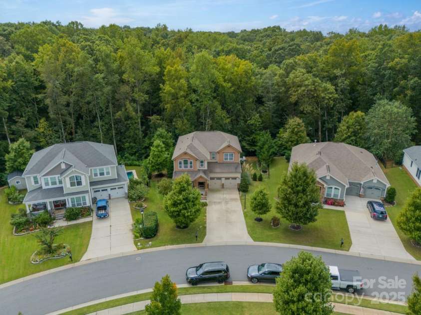 2108 Clarion Drive, Fort Mill, SC 29707.  MLS# CAR4277787, YatesRealty ID 12294. 