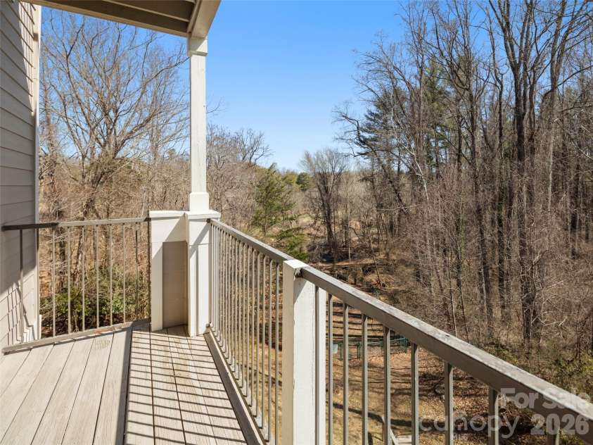 900 Vista Lake Drive, Candler, NC 28715.  MLS# CAR4361533, YatesRealty ID 12295. 