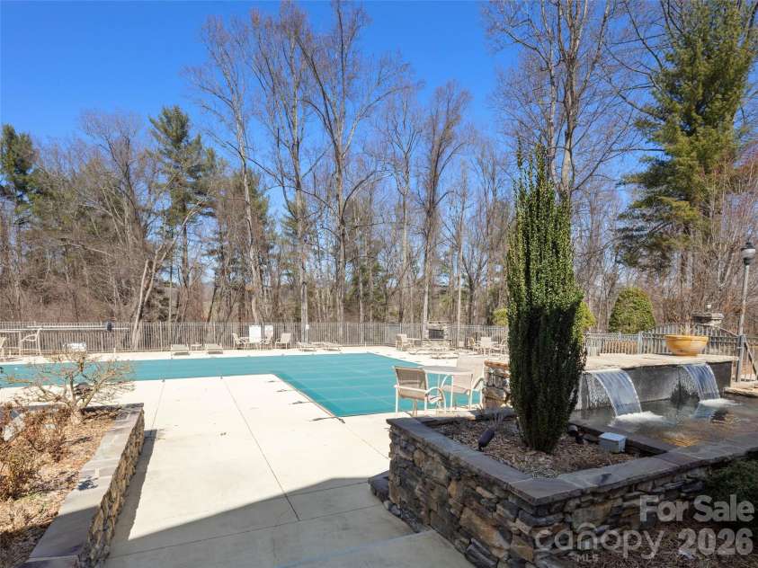 900 Vista Lake Drive, Candler, NC 28715.  MLS# CAR4361533, YatesRealty ID 12295. 