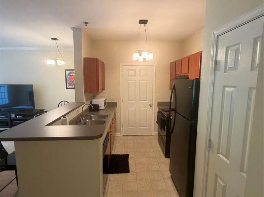 900 Vista Lake Drive, Candler, NC 28715.  MLS# CAR4406583, YatesRealty ID 12295. 