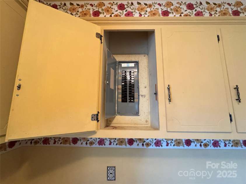 6395 Greenhorn Road, Roaring River, NC 28669.  MLS# CAR4243876, YatesRealty ID 12296. 