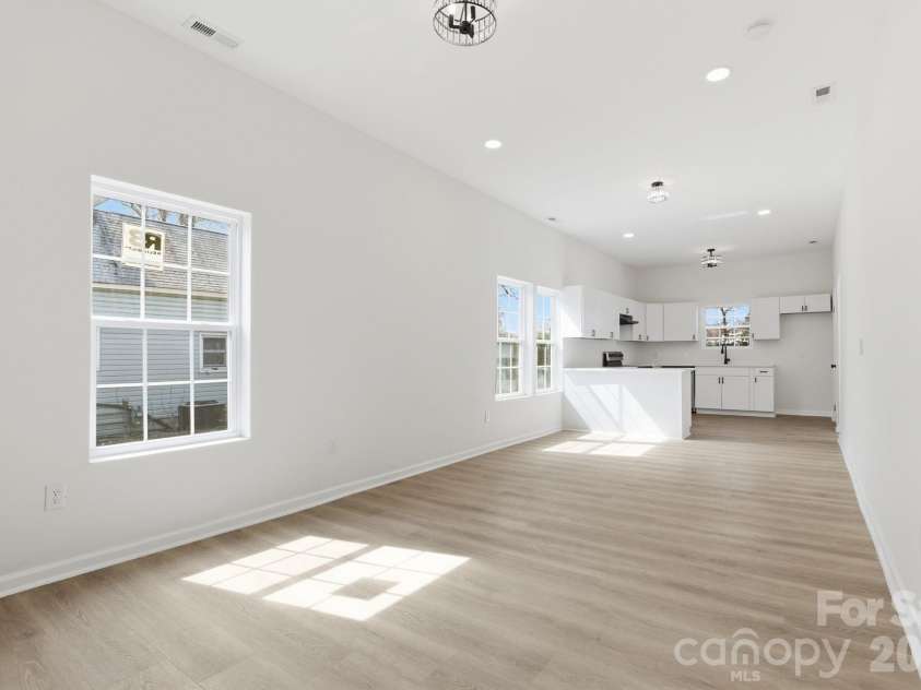 359 Ann Street, Concord, NC 28025.  MLS# CAR4345516, YatesRealty ID 12297. 