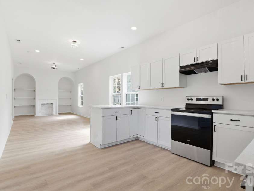 359 Ann Street, Concord, NC 28025.  MLS# CAR4345516, YatesRealty ID 12297. 