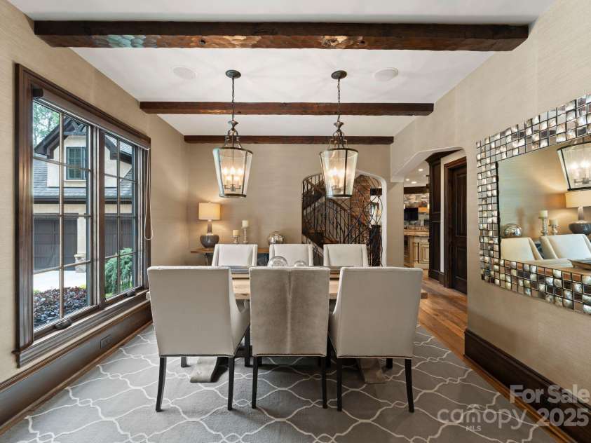 172 Tennessee Circle, Mooresville, NC 28117.  MLS# CAR4252701, YatesRealty ID 1230. Formal dining room with dual pendant lights and foyer proximity.