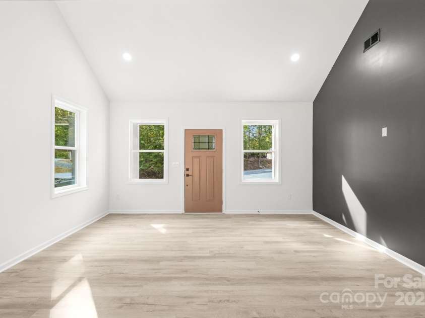 2315 Marlowe Avenue, Shelby, NC 28150.  MLS# CAR4304125, YatesRealty ID 12300. 
