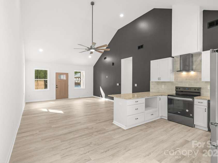 2315 Marlowe Avenue, Shelby, NC 28150.  MLS# CAR4304125, YatesRealty ID 12300. 