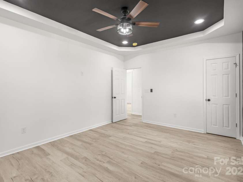 2315 Marlowe Avenue, Shelby, NC 28150.  MLS# CAR4304125, YatesRealty ID 12300. 