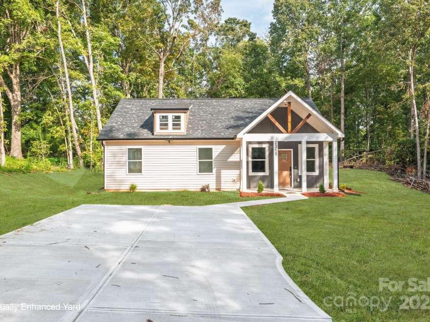 2315 Marlowe Avenue, Shelby, NC 28150.  MLS# CAR4304125, YatesRealty ID 12300. 