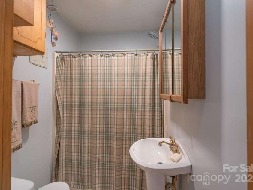 857 Hills Road, Belmont, NC 28012.  MLS# CAR4254760, YatesRealty ID 12300. 