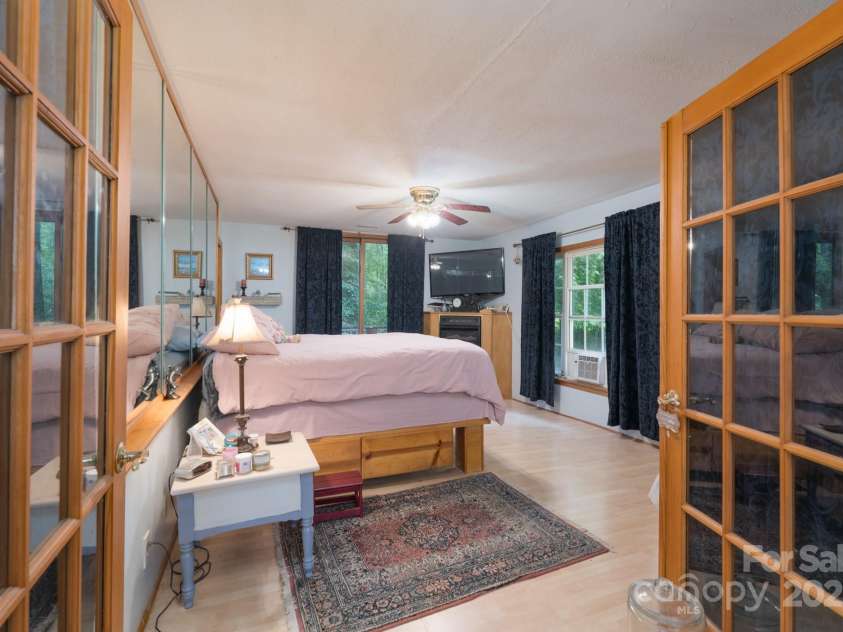 857 Hills Road, Belmont, NC 28012.  MLS# CAR4254760, YatesRealty ID 12300. 