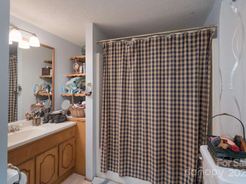 857 Hills Road, Belmont, NC 28012.  MLS# CAR4254760, YatesRealty ID 12300. 