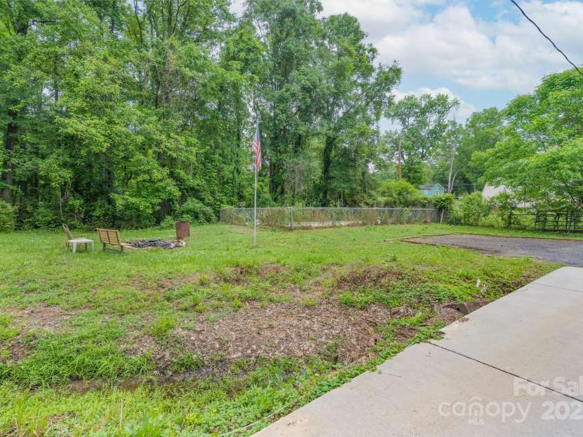 857 Hills Road, Belmont, NC 28012.  MLS# CAR4254760, YatesRealty ID 12300. 