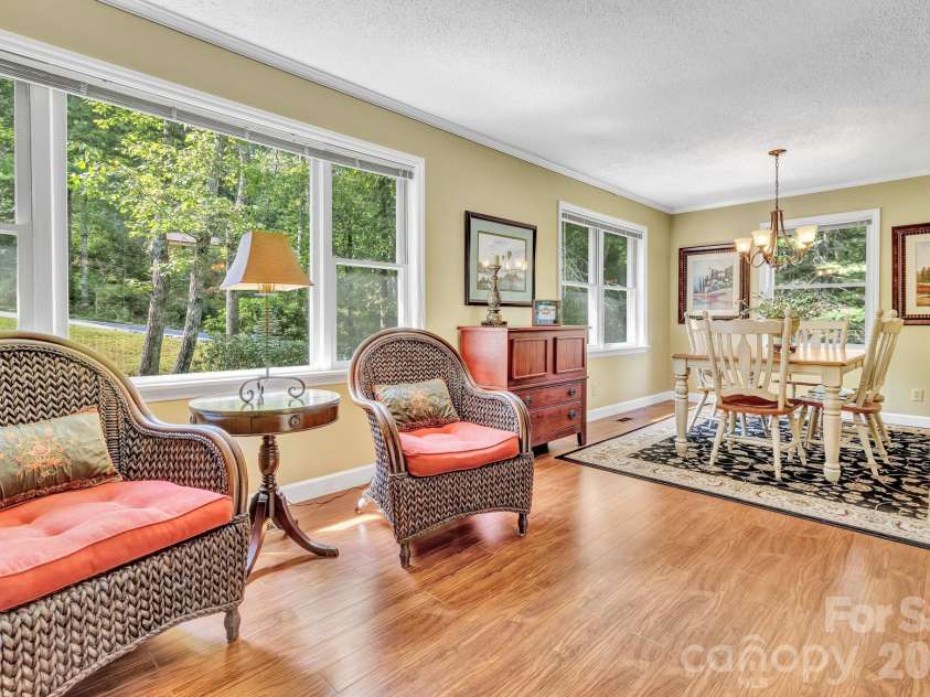 238 Park Lane, Hendersonville, NC 28791.  MLS# CAR4359768, YatesRealty ID 12301. 