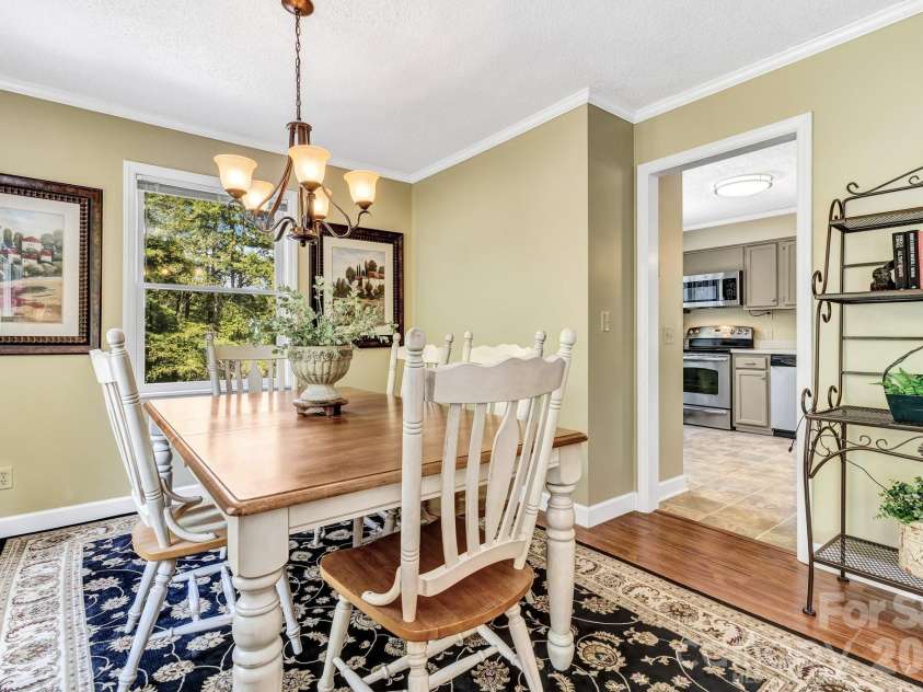 238 Park Lane, Hendersonville, NC 28791.  MLS# CAR4359768, YatesRealty ID 12301. 