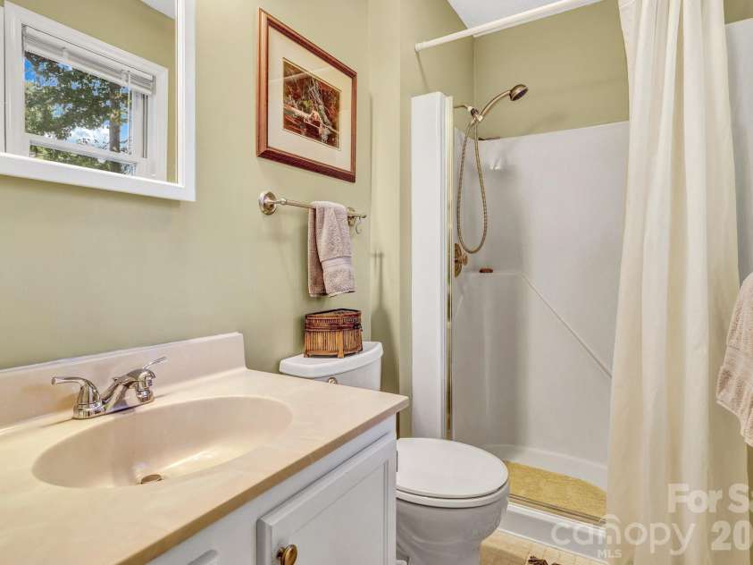 238 Park Lane, Hendersonville, NC 28791.  MLS# CAR4359768, YatesRealty ID 12301. 