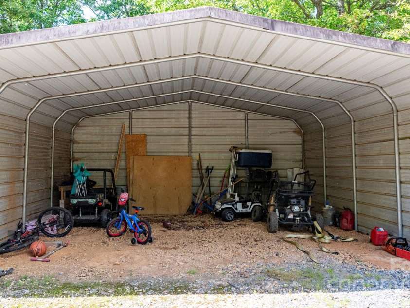 4022 Confidence Church Road, Lenoir, NC 28645.  MLS# CAR4256320, YatesRealty ID 12301. 