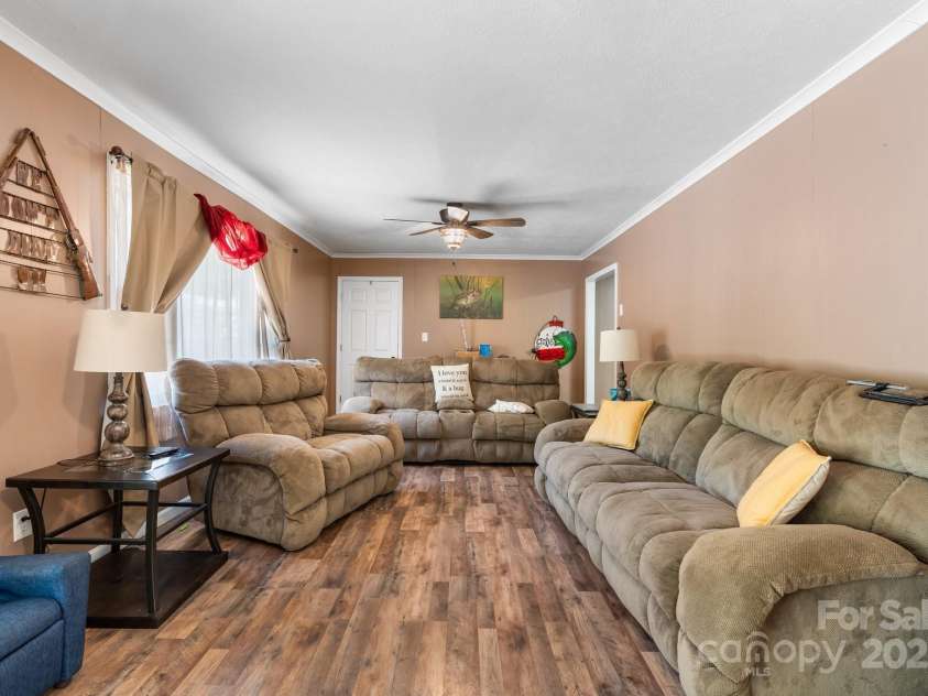 4022 Confidence Church Road, Lenoir, NC 28645.  MLS# CAR4256320, YatesRealty ID 12301. 