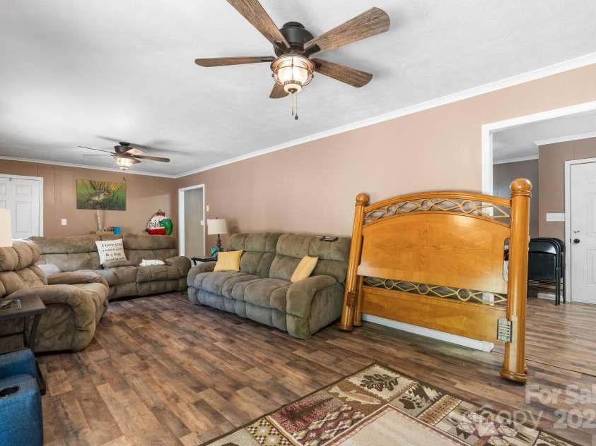 4022 Confidence Church Road, Lenoir, NC 28645.  MLS# CAR4256320, YatesRealty ID 12301. 