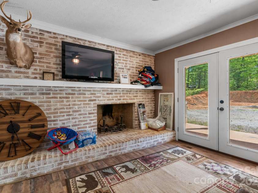 4022 Confidence Church Road, Lenoir, NC 28645.  MLS# CAR4256320, YatesRealty ID 12301. 