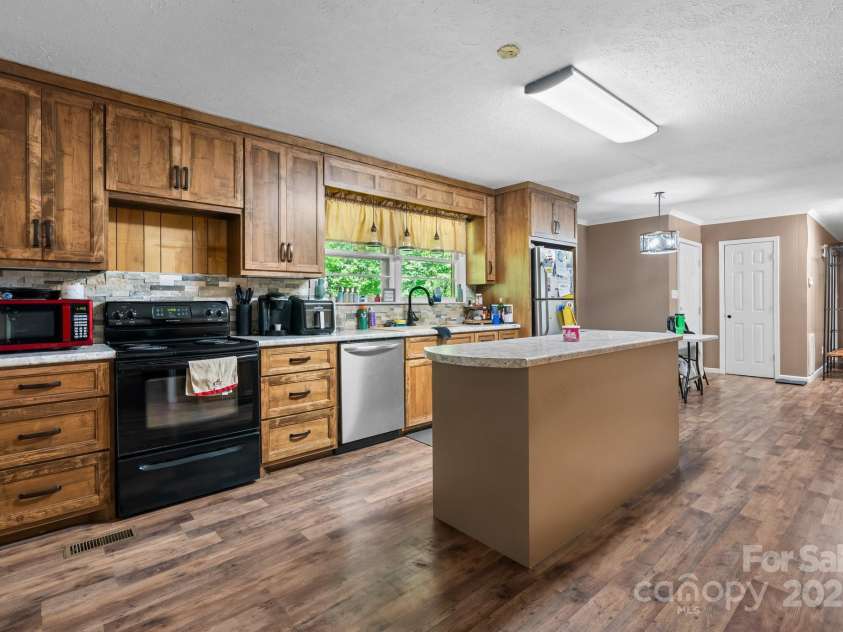 4022 Confidence Church Road, Lenoir, NC 28645.  MLS# CAR4256320, YatesRealty ID 12301. 