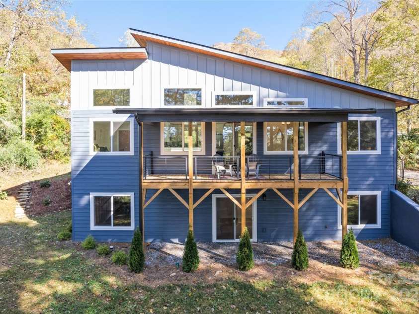 1807 Fisher Creek Road, Sylva, NC 28779.  MLS# CAR4315248, YatesRealty ID 12302. 