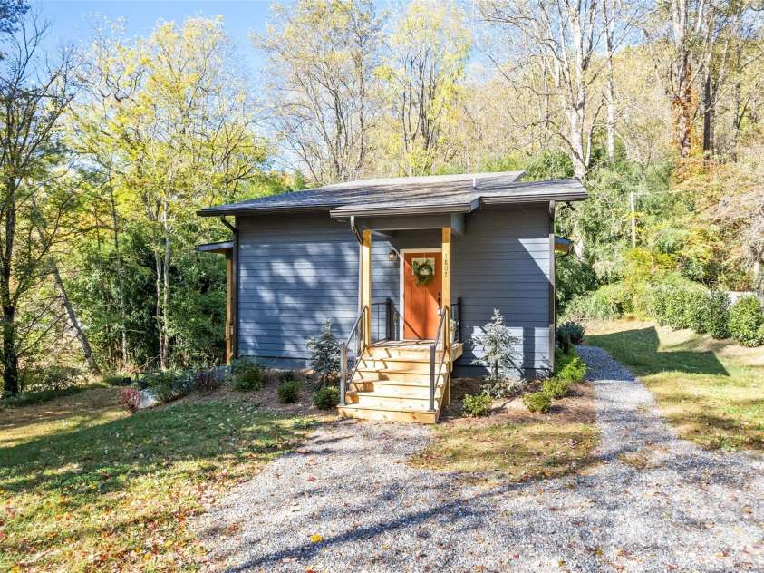 1807 Fisher Creek Road, Sylva, NC 28779.  MLS# CAR4315248, YatesRealty ID 12302. 