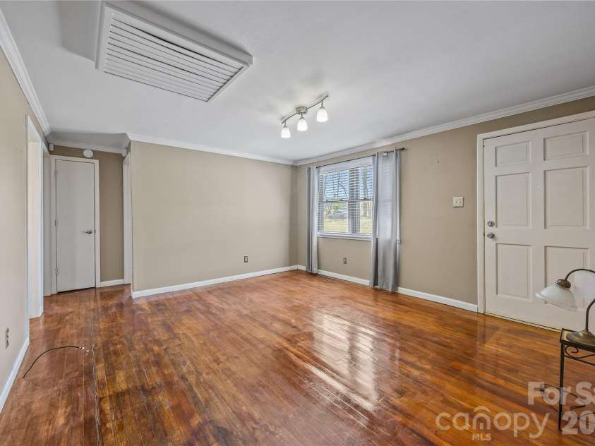 425 Robinson Road, Salisbury, NC 28144.  MLS# CAR4367799, YatesRealty ID 12303. 