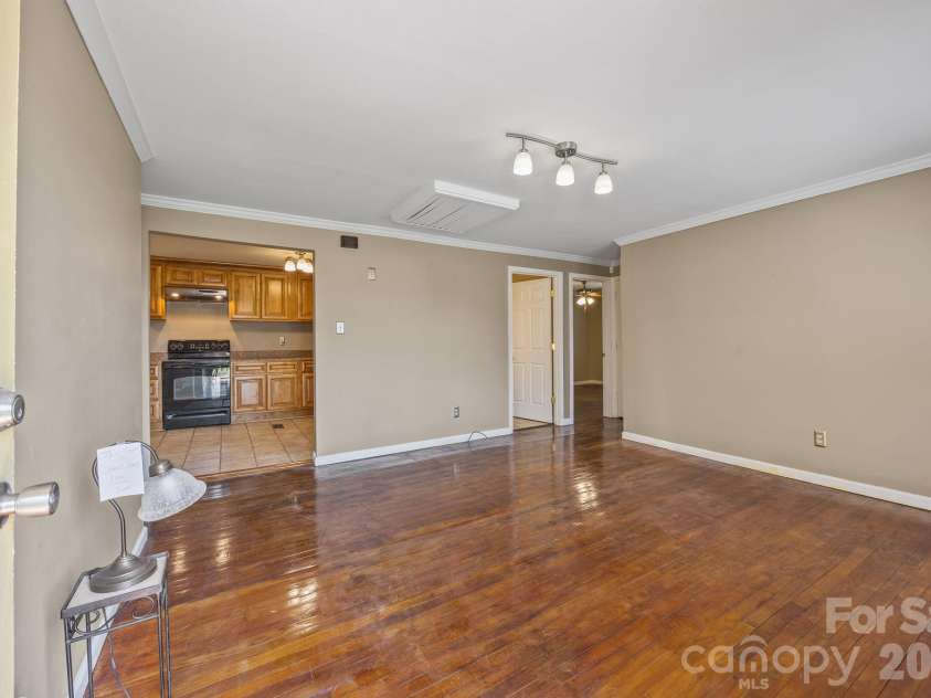 425 Robinson Road, Salisbury, NC 28144.  MLS# CAR4367799, YatesRealty ID 12303. 