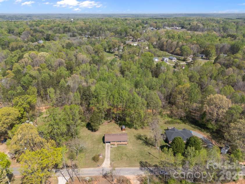 425 Robinson Road, Salisbury, NC 28144.  MLS# CAR4367799, YatesRealty ID 12303. 