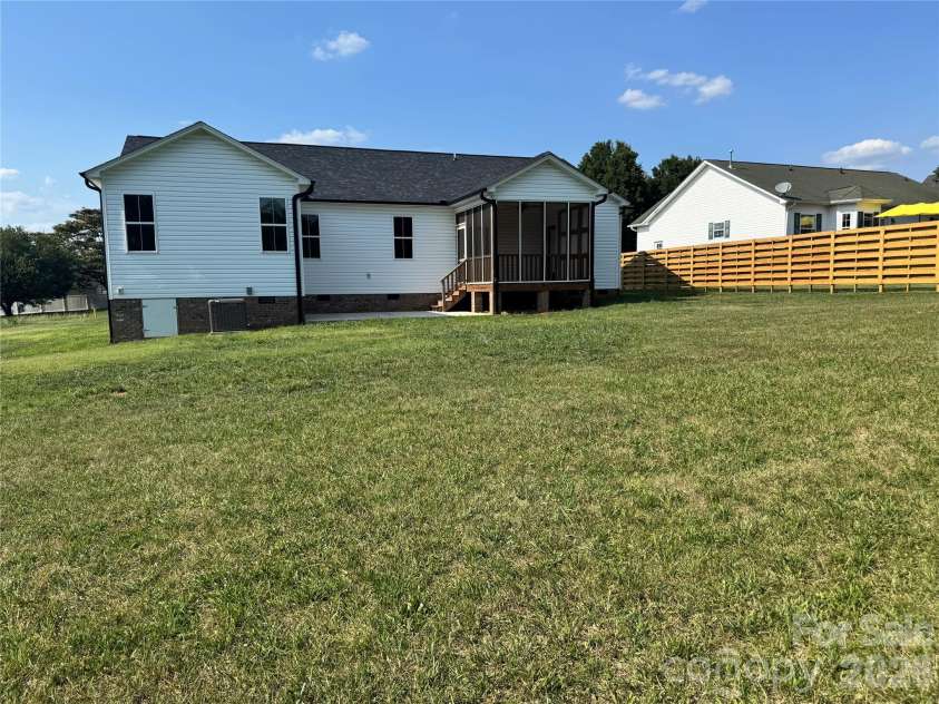 113 Cheval Trail, Cleveland, NC 27013.  MLS# CAR4296024, YatesRealty ID 12304. 