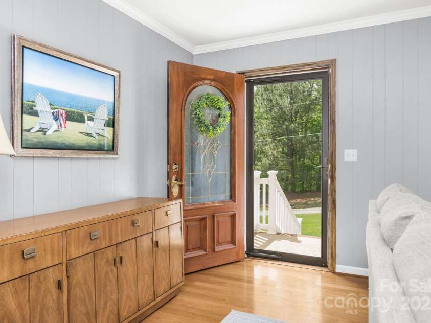 195 Old Farm Lane, Mocksville, NC 27028.  MLS# CAR4249878, YatesRealty ID 12304. 