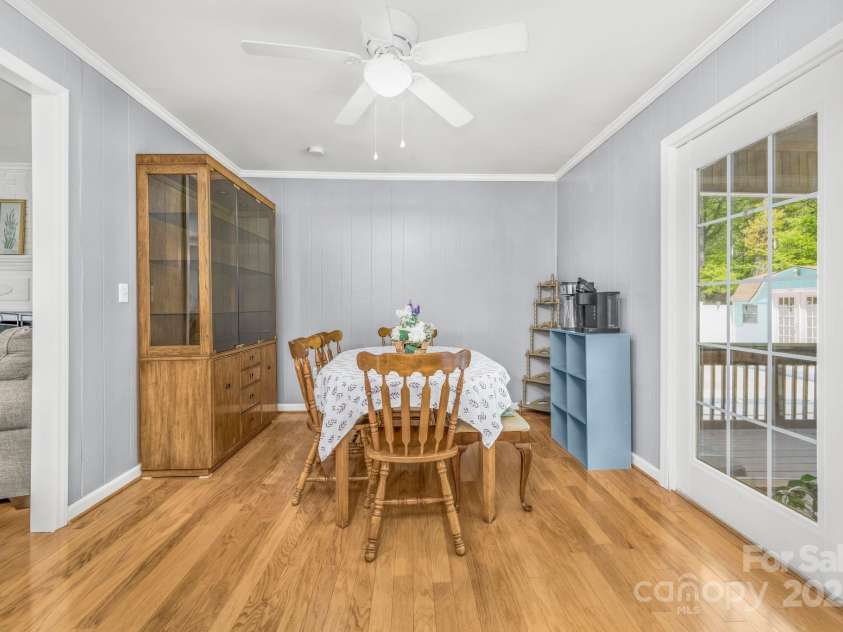 195 Old Farm Lane, Mocksville, NC 27028.  MLS# CAR4249878, YatesRealty ID 12304. 