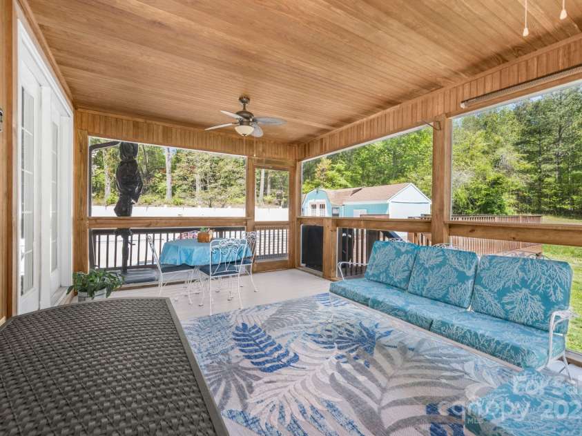 195 Old Farm Lane, Mocksville, NC 27028.  MLS# CAR4249878, YatesRealty ID 12304. 