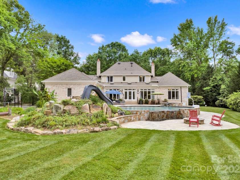 8305 Bar Harbor Lane, Charlotte, NC 28210.  MLS# CAR4253979, YatesRealty ID 12305. 