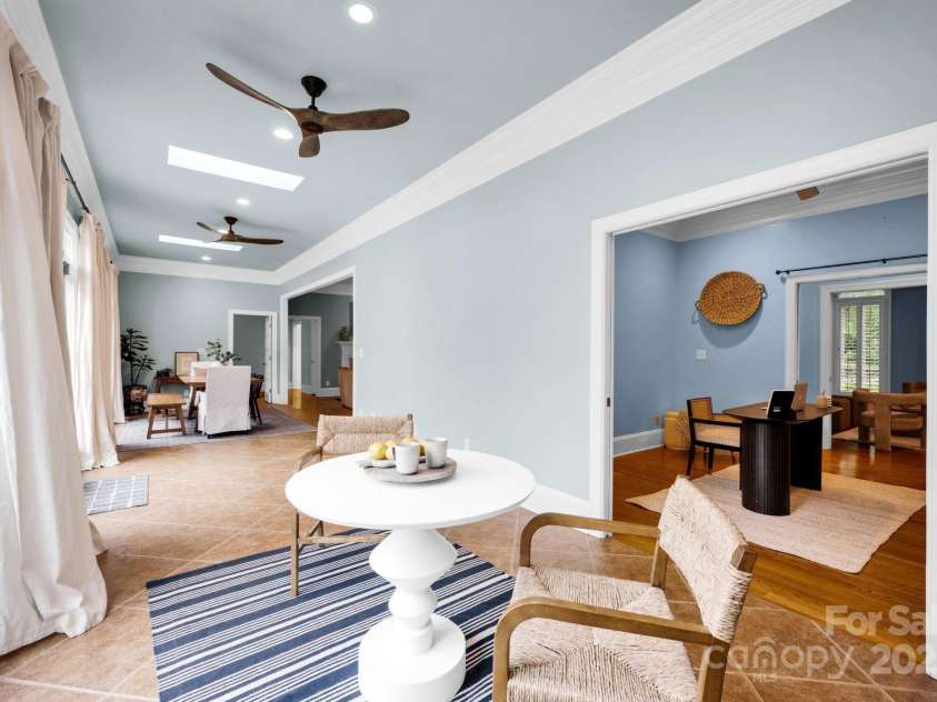 8305 Bar Harbor Lane, Charlotte, NC 28210.  MLS# CAR4253979, YatesRealty ID 12305. 